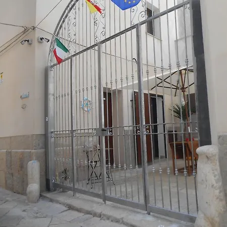 La Corte Dei Naviganti * Trapani